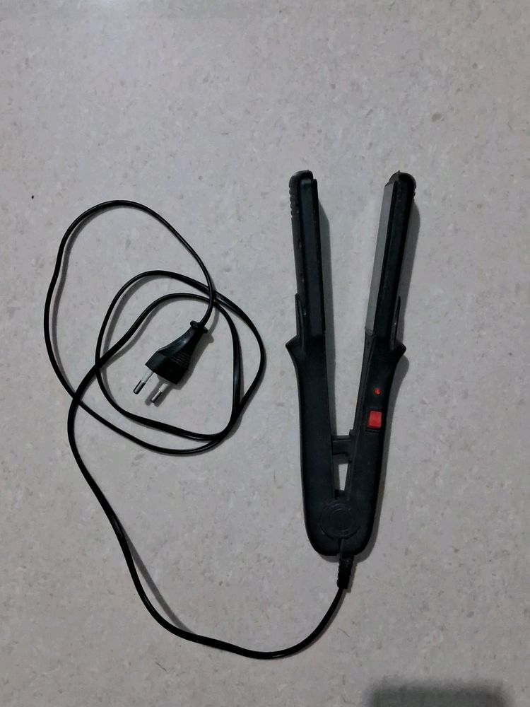 Nova Hair Straightner