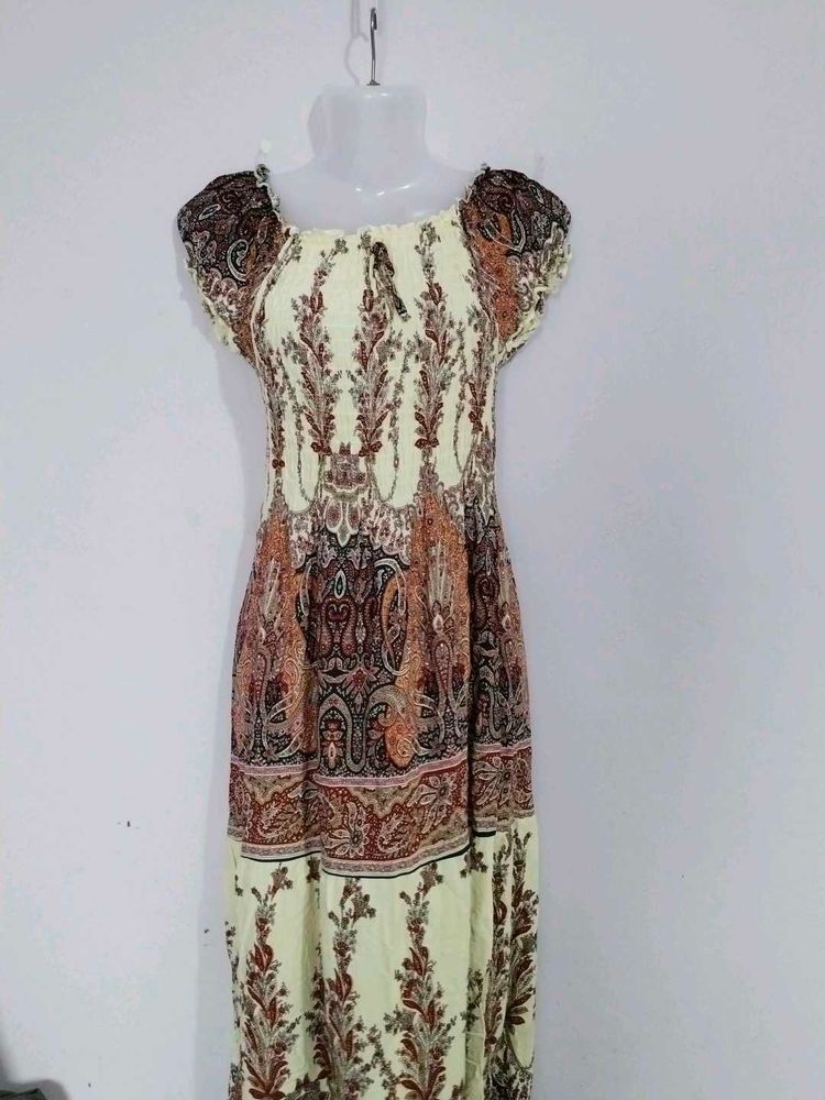 BEAUTIFUL LONG DRESS