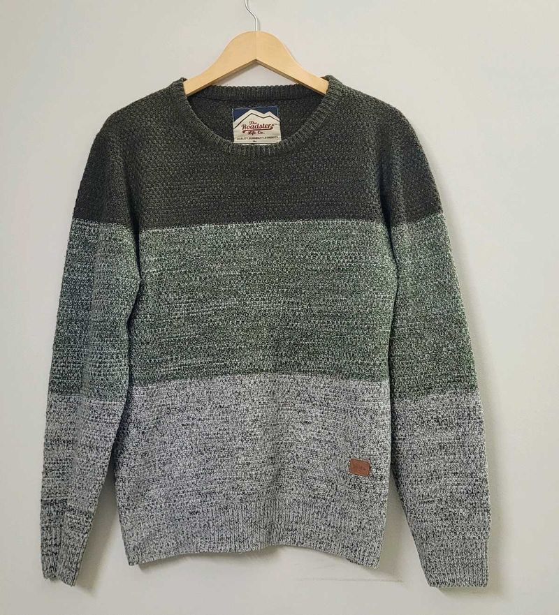 Roadster Co Men Grey GreenColourblocked Pullover