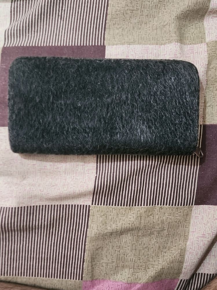 brand new ladies purse and Rayban googles cover