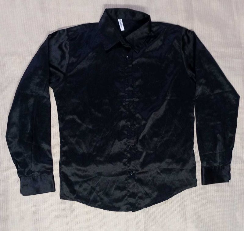 Meggie Wear Black 🖤 Shirt
