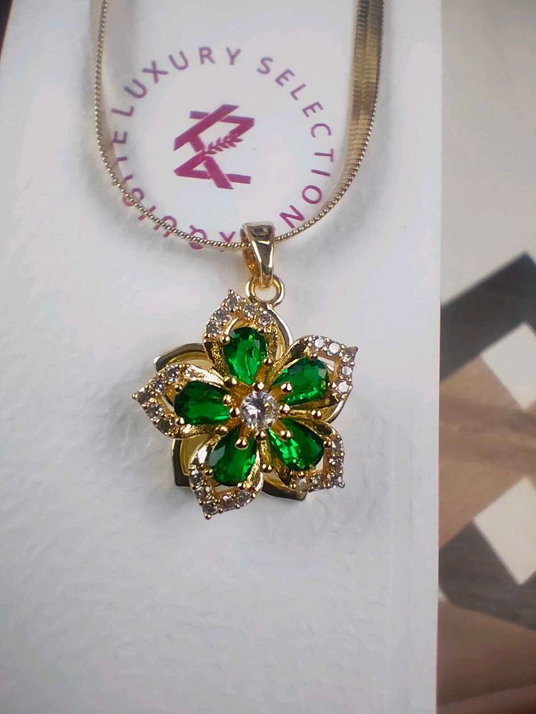 Stylish Anti tranish necklace