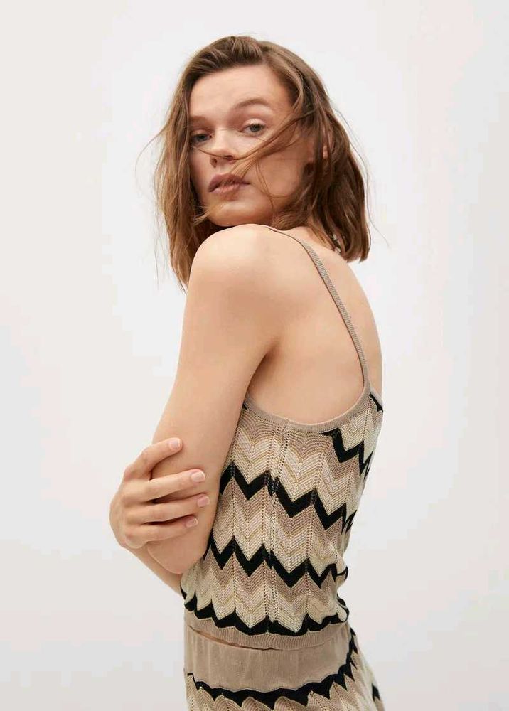 🐝Zigzag Knit Cami Top🐝