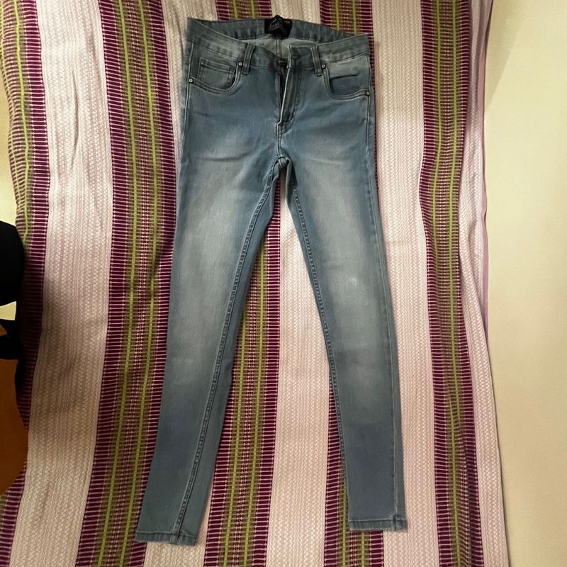 Light Wash Denim Jeans