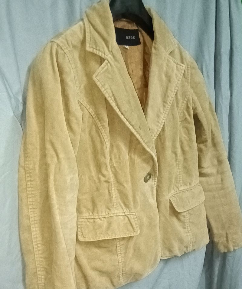 Urgent Sale : Women&#39;s Woolen Blazer for Winter