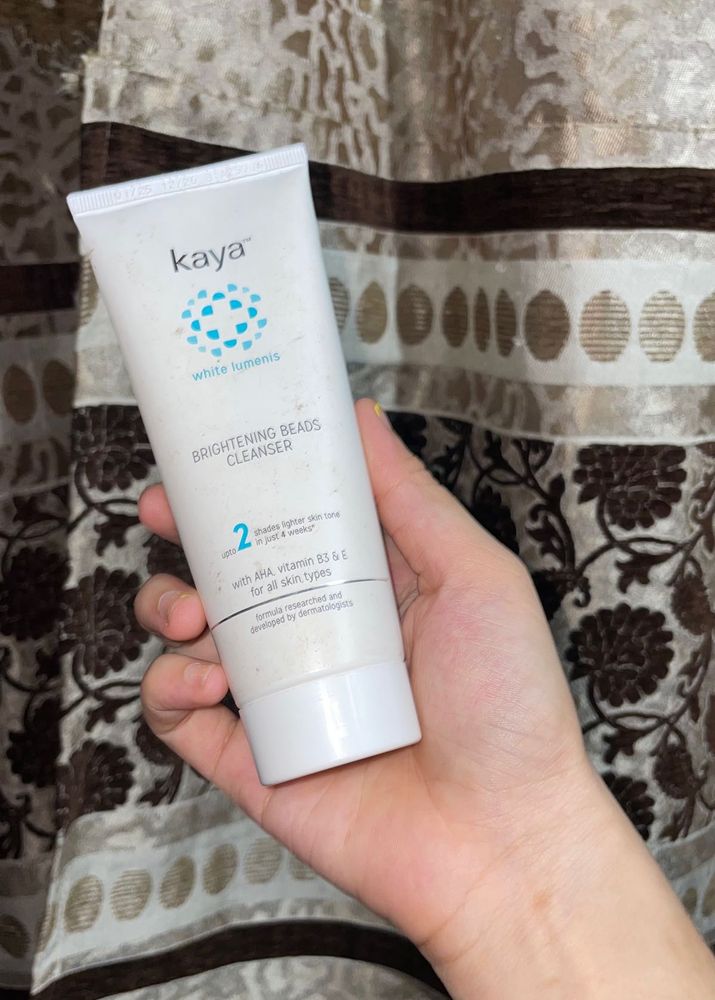 Kaya Brightening Cleanser