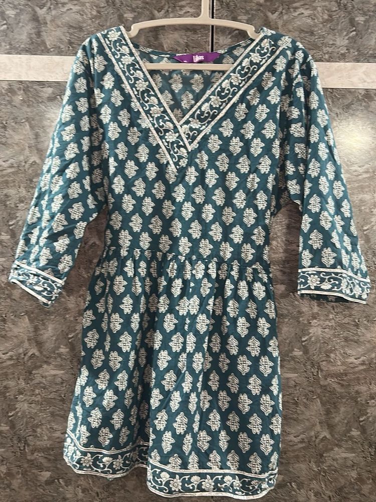 Libas Tunic Top