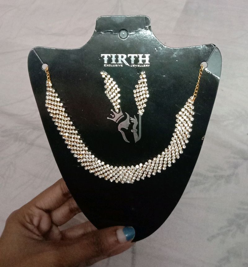 Stone Necklave With Ear Ring