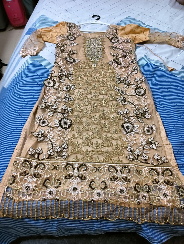 Pakistani Suit