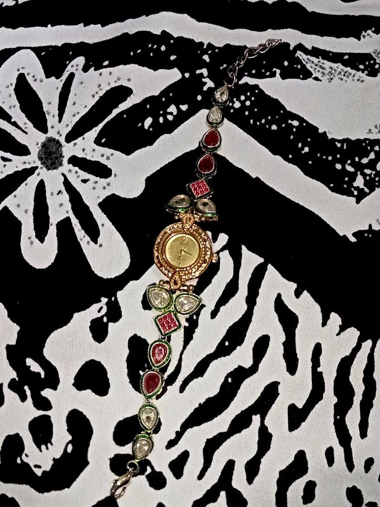 Kundan Watch