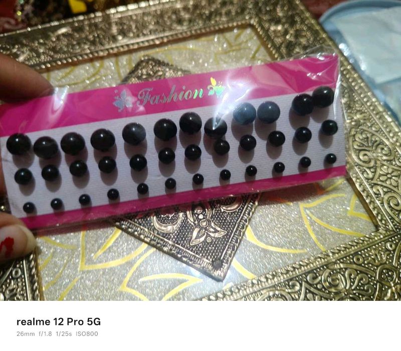 Black Stud Earring Set