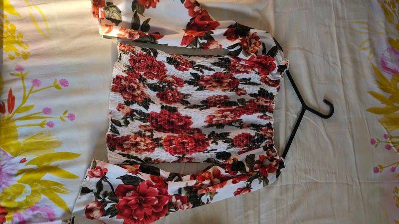 Floral Long Sleeve Crop Top