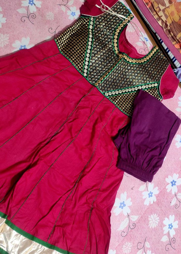 Girls&#39; Red Anarkali Suit