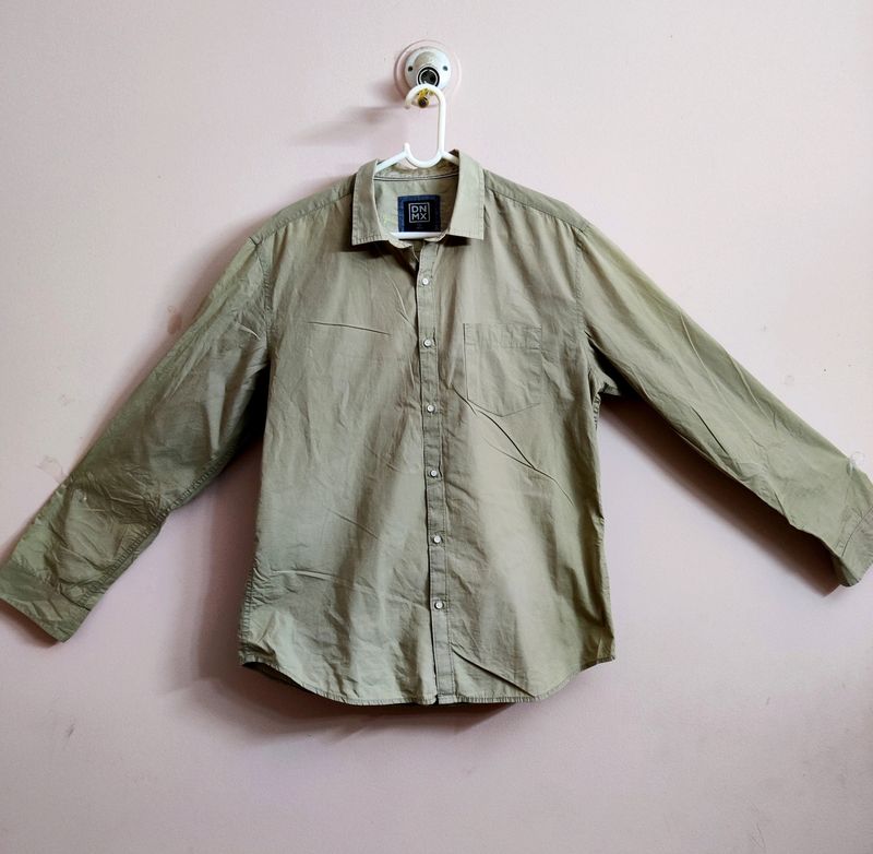 men&#39;s classic khaki colour shirt