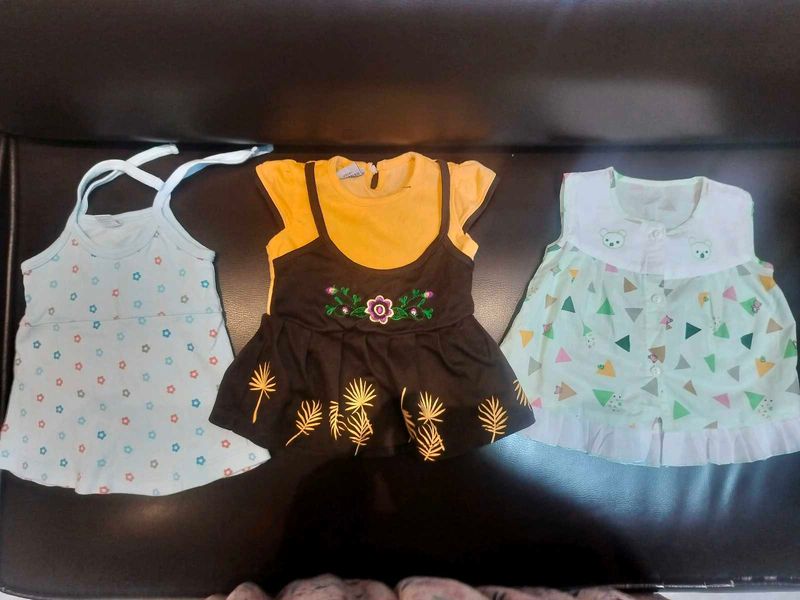 Combo of baby girl clothing