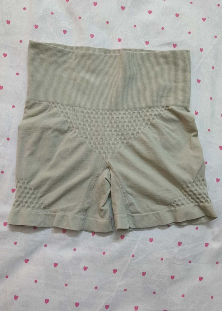 Shapewear Seamlessly Tummy Tucker