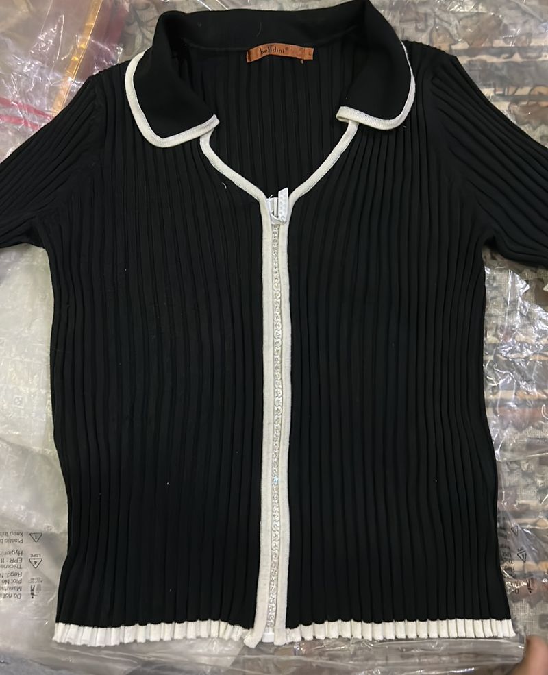 Black Top With Diamond Chain