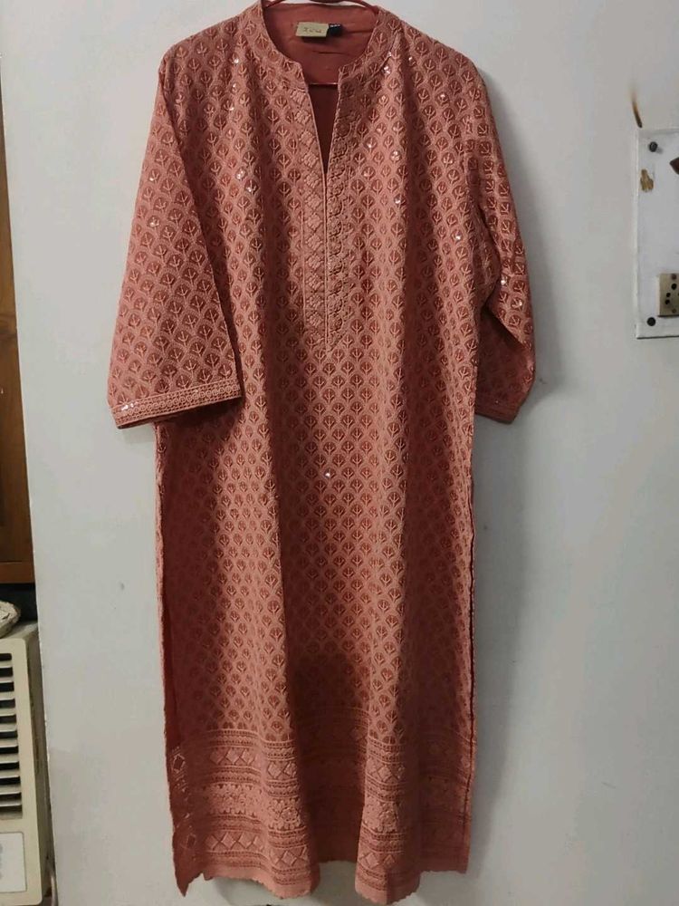Elegant Peach Embroidered Kurta