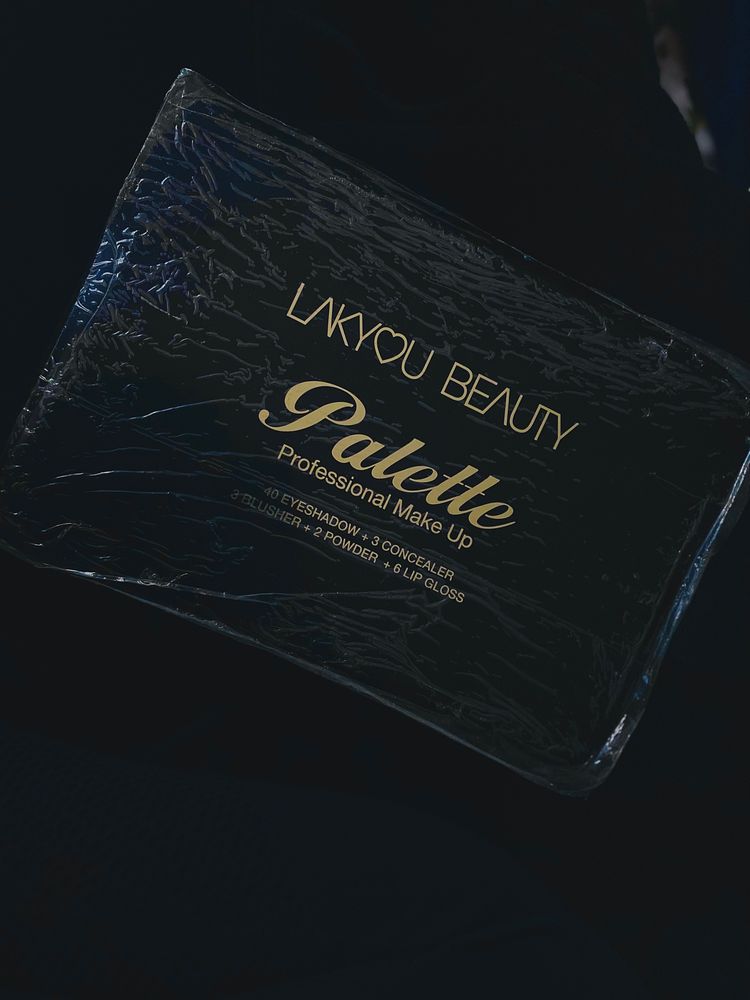 LAKYOU BEAUTY Professional Makeup Palette