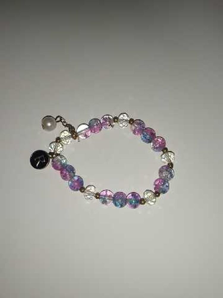 BEAUTIFUL Beaded Charm Bracelet