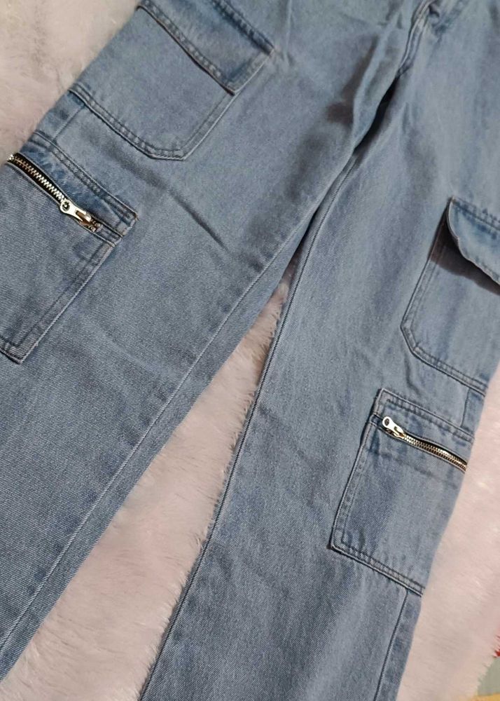 Cargo Jeans