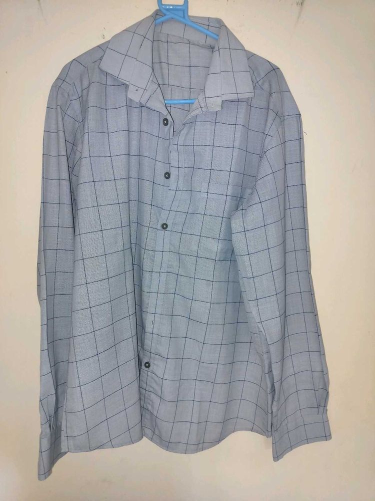 Men&#39;s Checked Casual Shirt