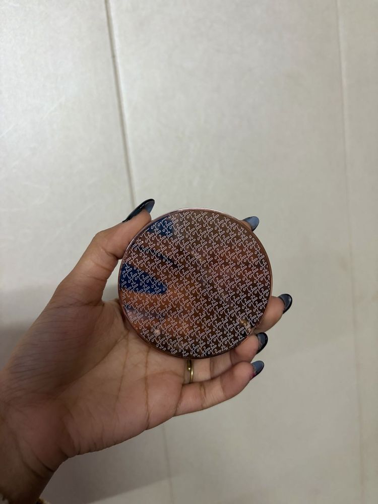 kay Beauty powder blush