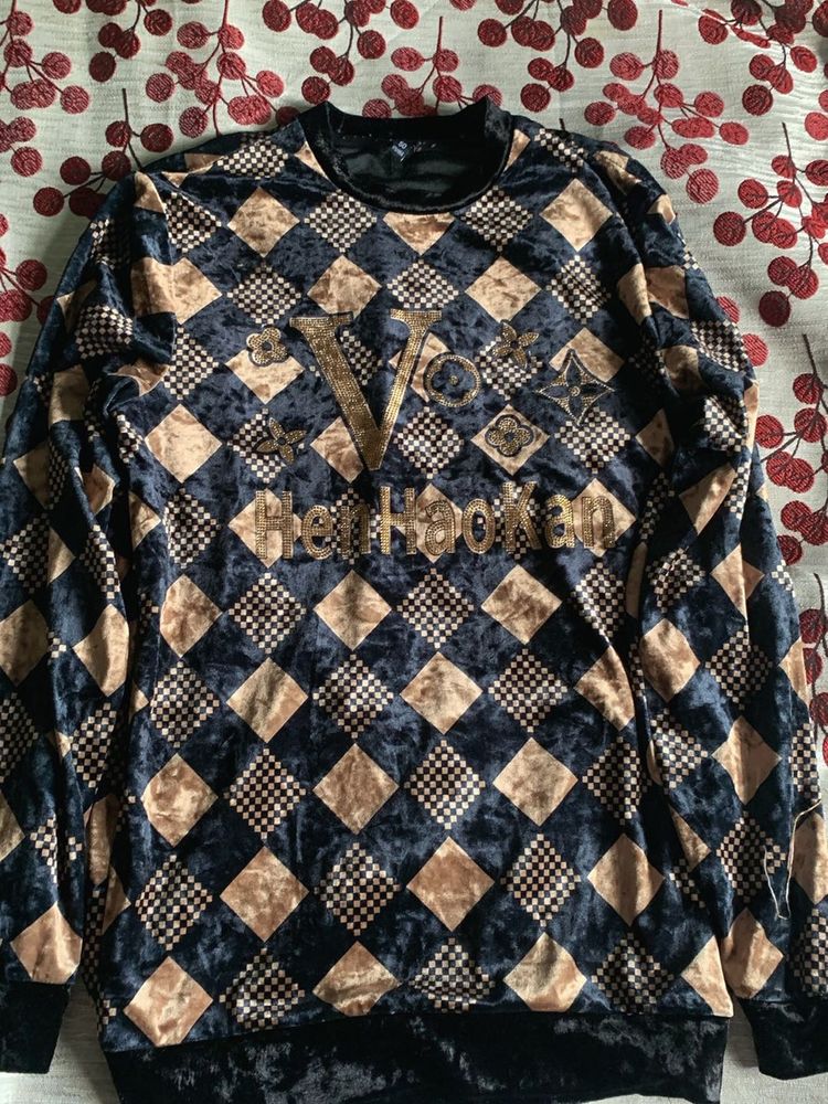 Velvet Patterned Sweater