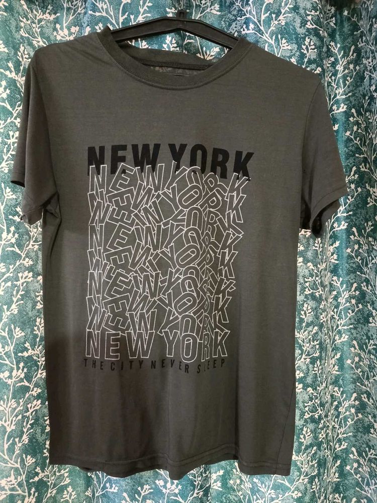 GREY COLOURED T-SHIRT