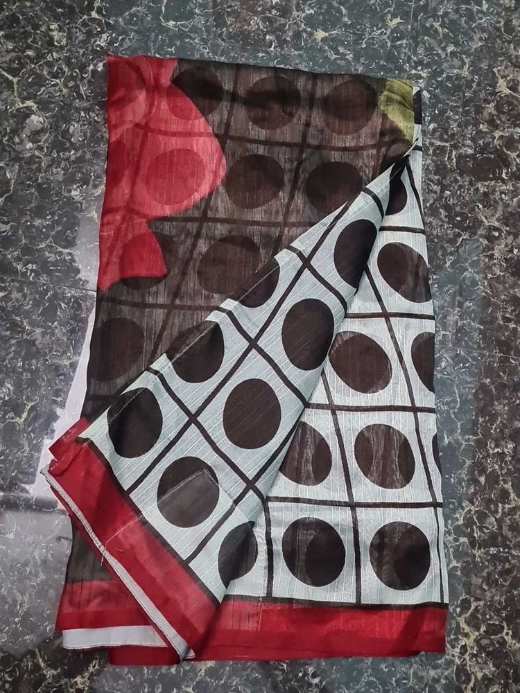 Multicolored Dot Floral Printed Saree