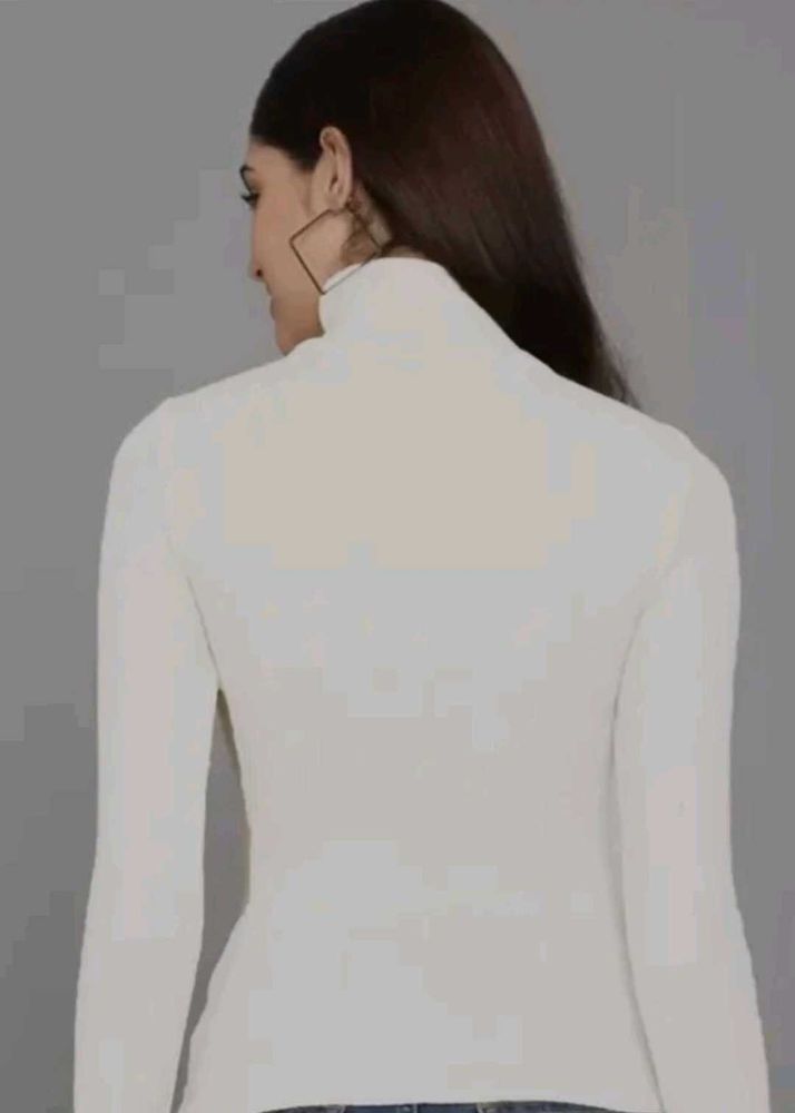 Elegant White Turtleneck Top
