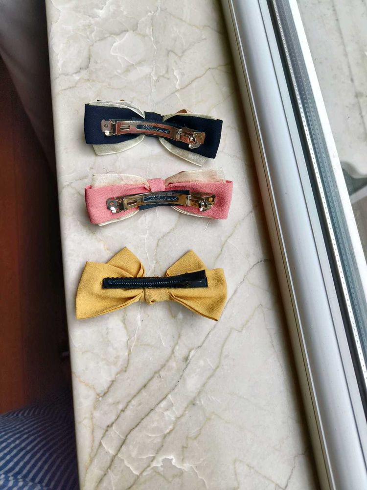 Fashionable Bow Clips