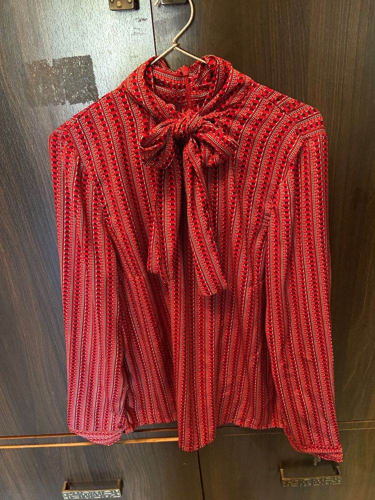 Formal Shirt With A bow