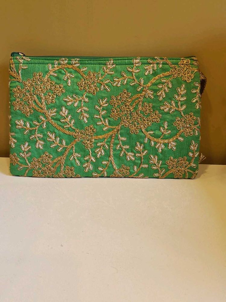 Green &amp; Gold Embroidered Clutch
