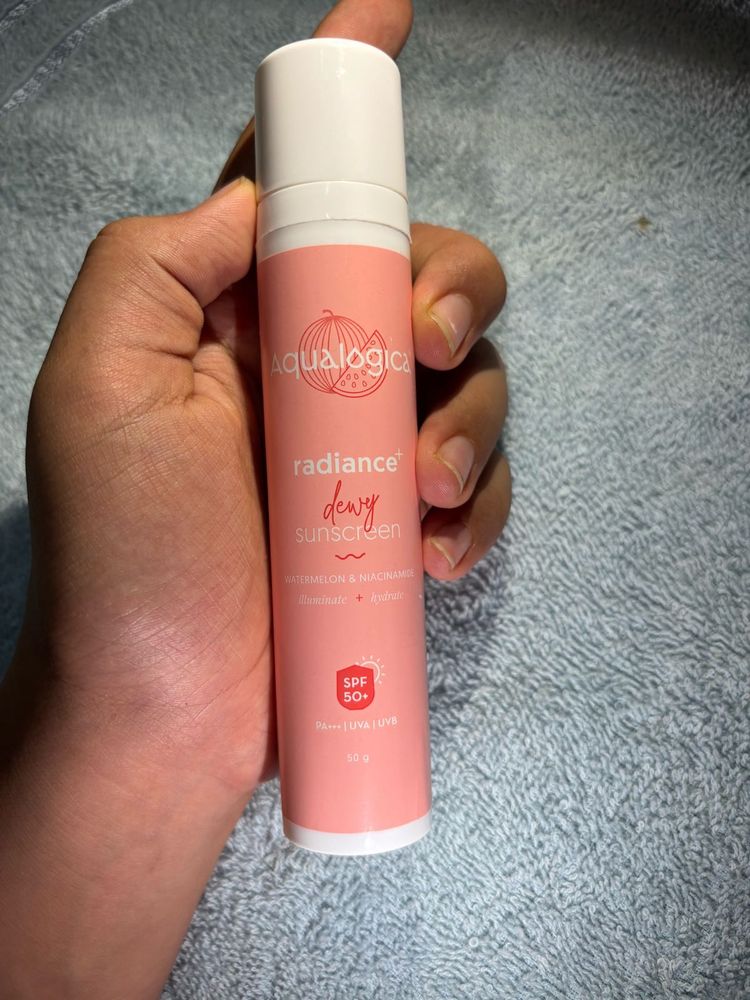Brand New Aqualogica Radiance+ Dewy Sunscreen