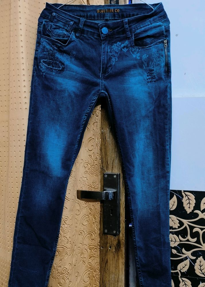 🔥SALE🔥BLUE JEANS👖