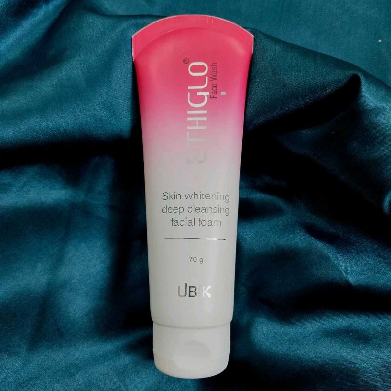 Uthiglo Face Wash