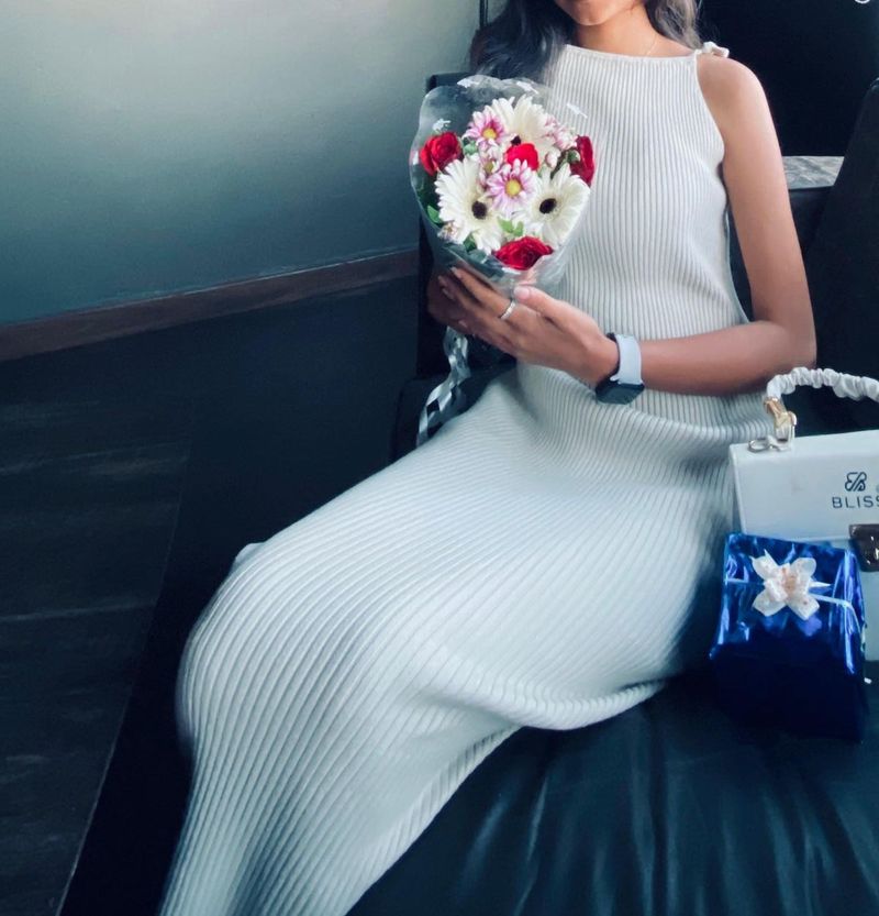 Elegant White Midi Dress