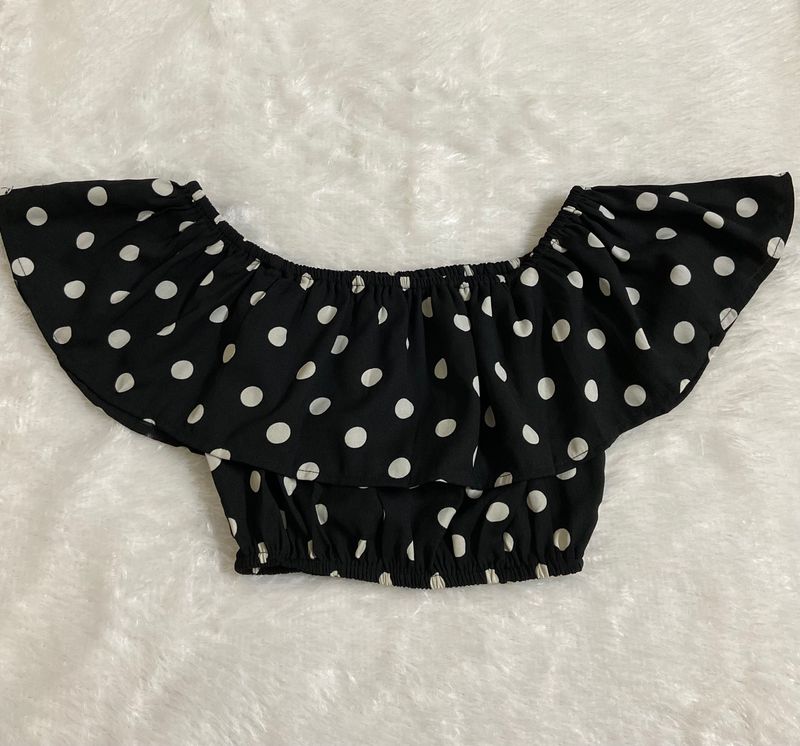 Berrylush Off Shoulder Top