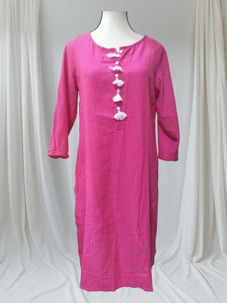 Elegant Women's Kurtas NEW!!! 🩷