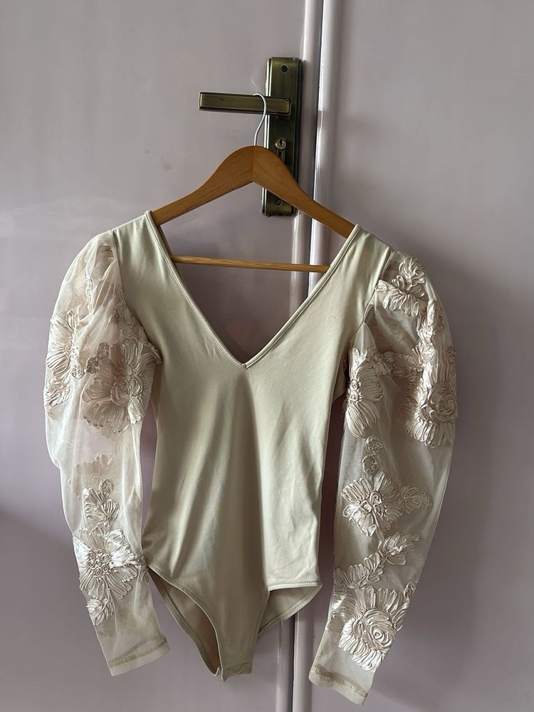zara bodysuit size S