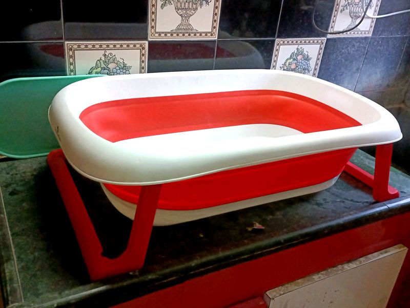 Star And Daisy Baby Bath Tub