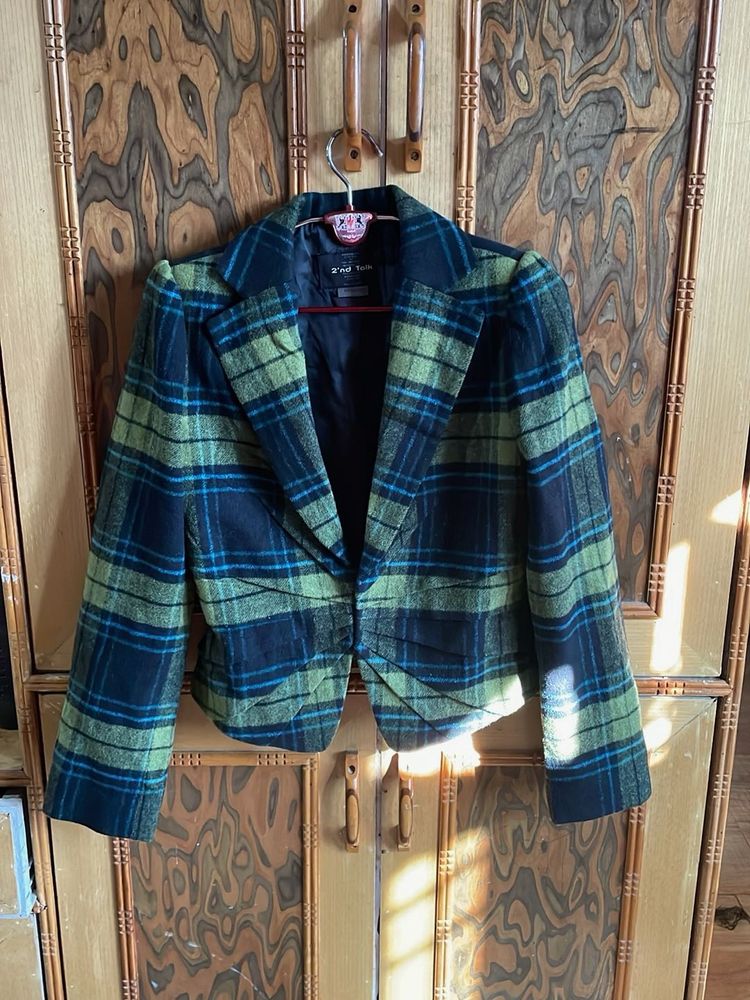 Stylish Plaid Blazer