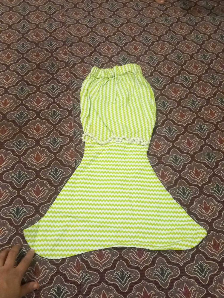 Cute Green &amp; White Dress