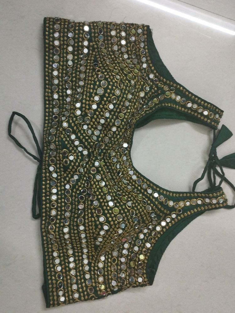 Women&#39;s Mirror Work Traditional Blouse