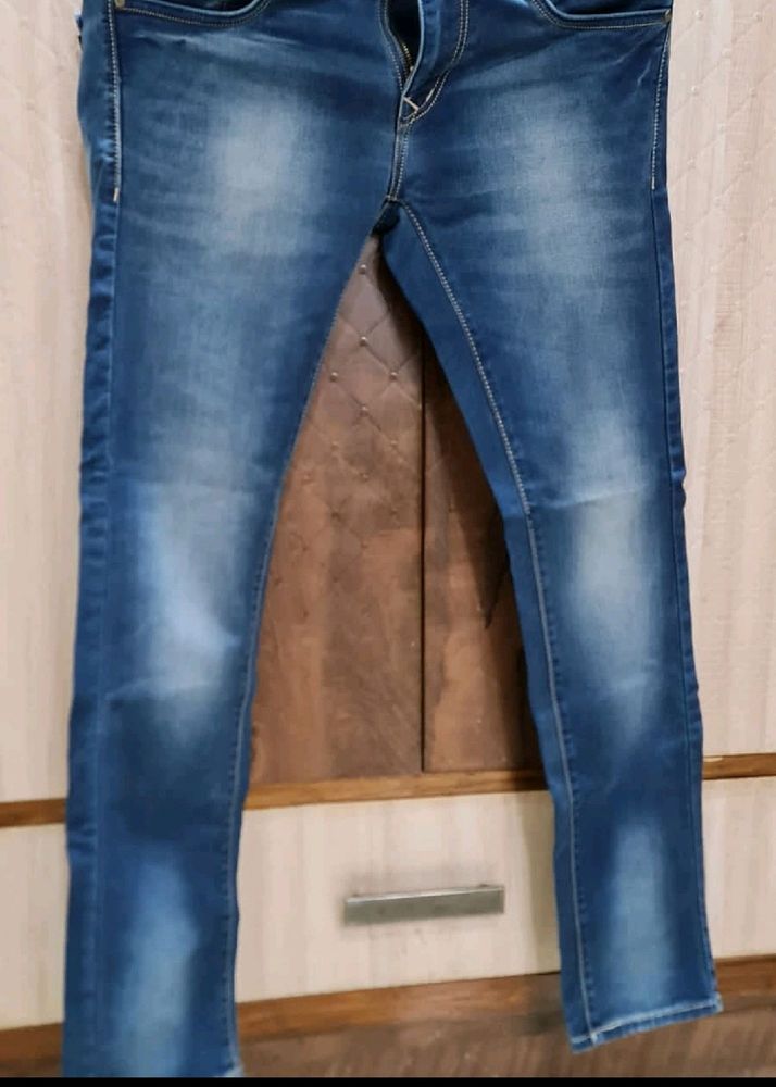 Like new Jean&#39;s 32 W 41 L