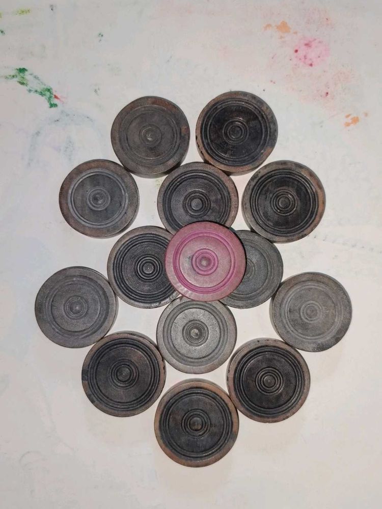 Carrom Coins Set