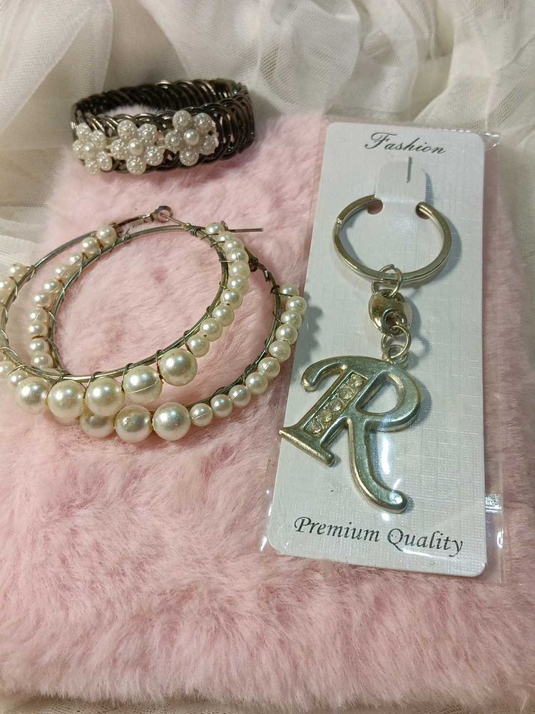 &#34;Combo Delight : Earrings, Bracelet &amp; Keychain!&#34;