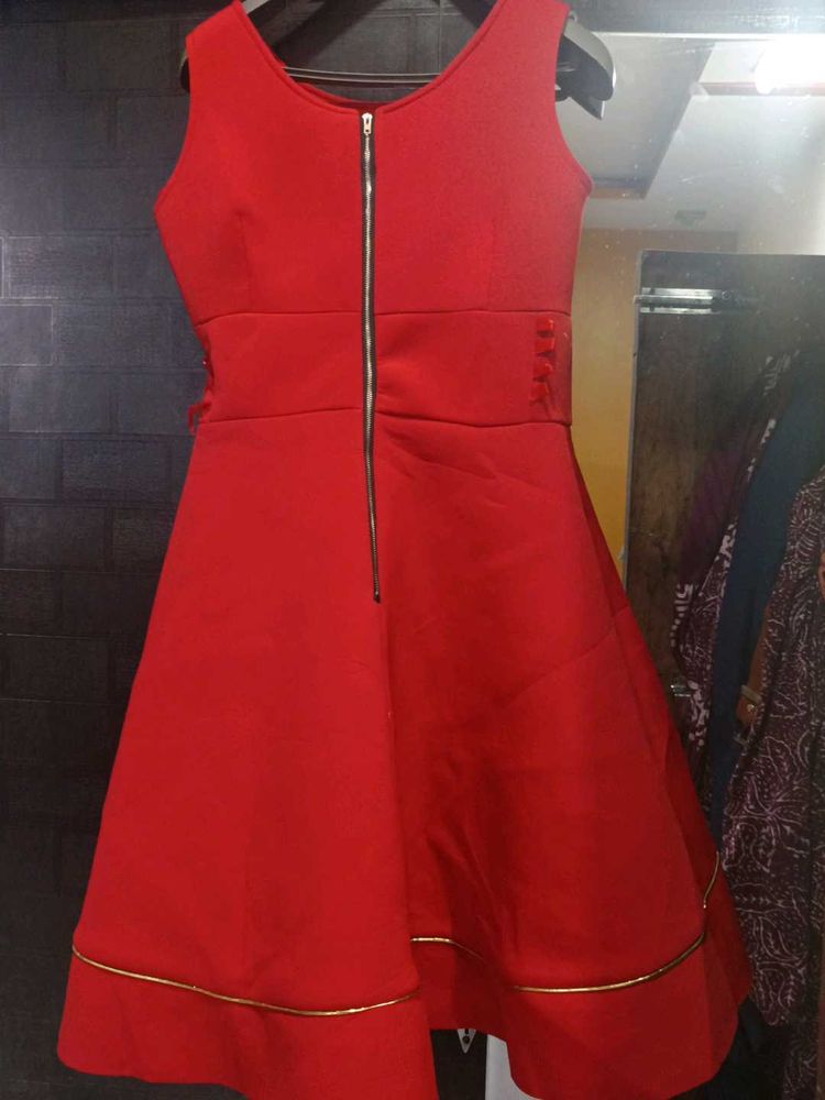 Red Sleeveless Dress