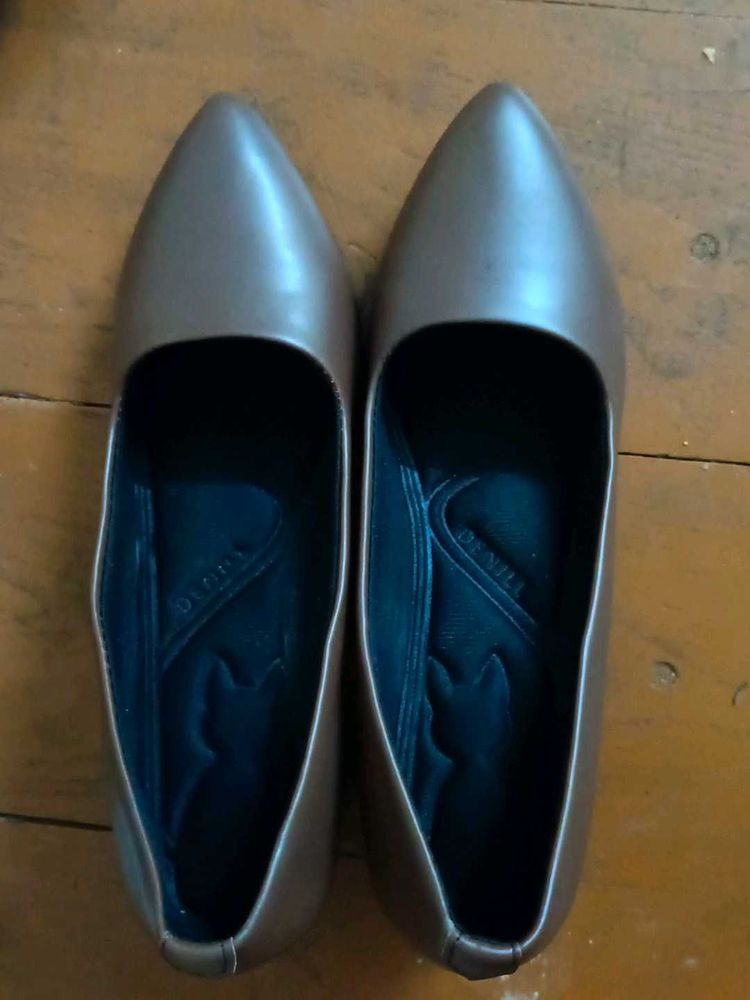 Chocolate Brown Heels